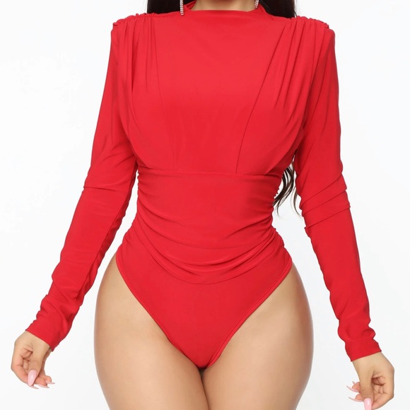 Leave an impression mock neck bodysuit. - Picture 1 of 3